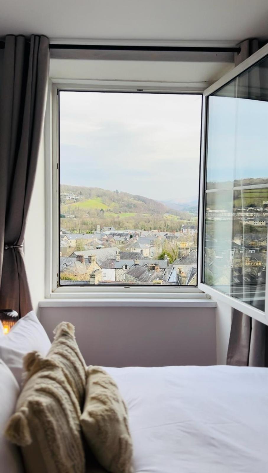 Dolgellau Grand Heights Apt Luaran gambar